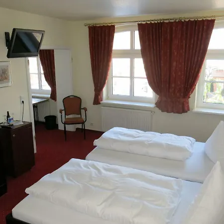 Hafen - Elbe היטזאקר